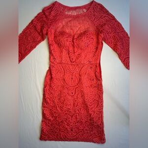 Sue Wong Elegant Coral Lace Dress size 4
